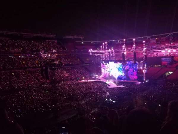 Northwest Stadium, bloc: 326, rangée: 14, place: 13