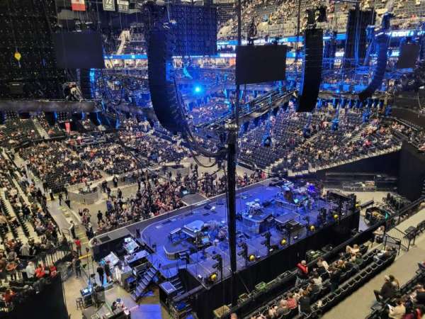 Barclays Center, bloc: 202, rangée: 1, place: 9