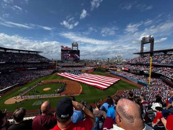 Citizens Bank Park, bloc: 314, rangée: 4, place: 18