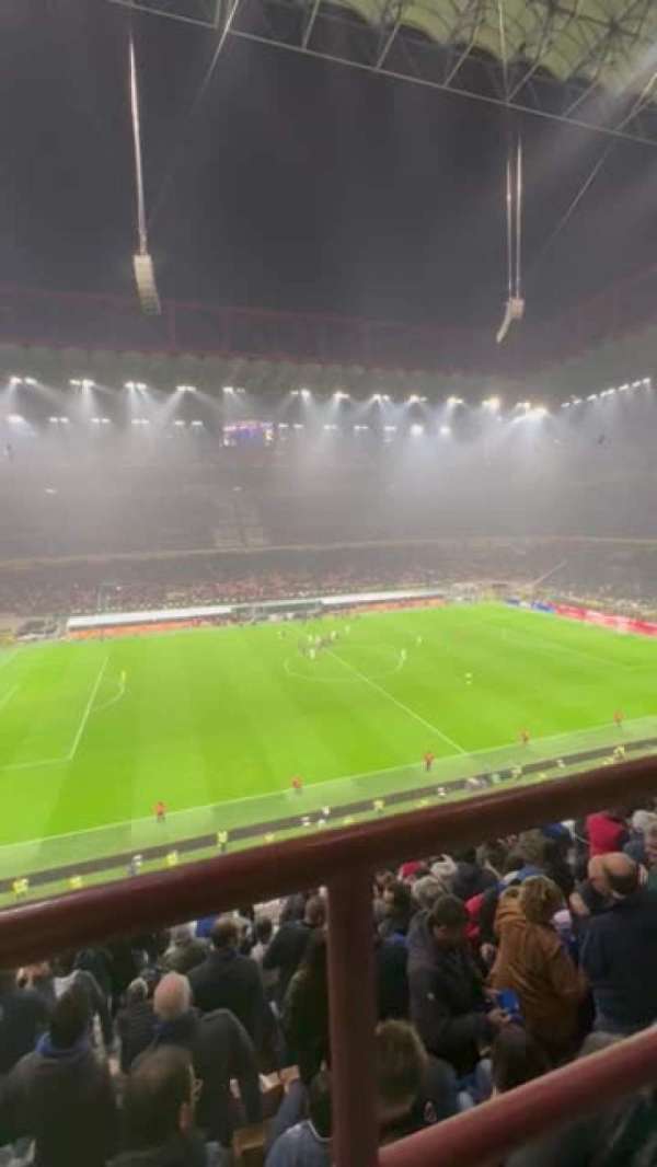 San Siro, bloc: 270, rangée: 1, place: 13