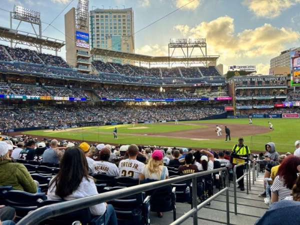 Petco Park, bloc: 115, rangée: 21, place: 1