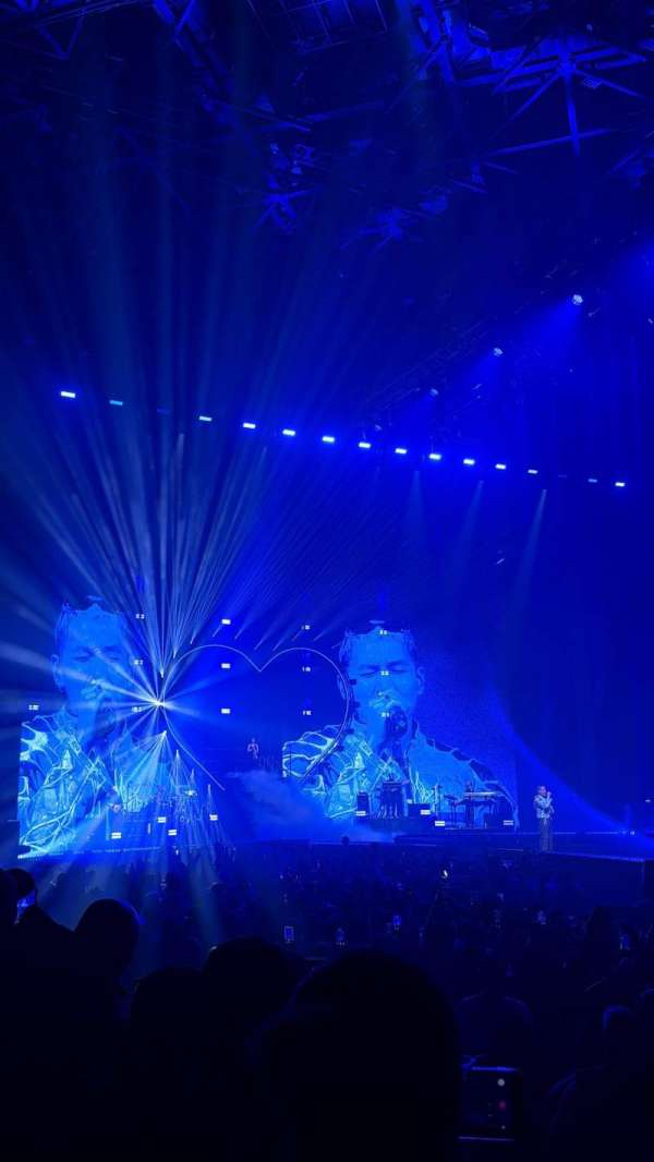 Accor Arena, bloc: Gradin O, rangée: 27, place: 29
