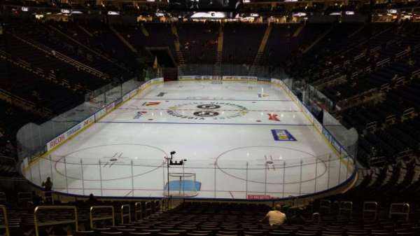 Centre Videotron, bloc: 106, rangée: TT, place: 16