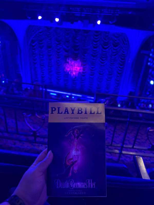 Lunt-Fontanne Theatre, bloc: Middle Mezzanine RC, rangée: B, place: 118