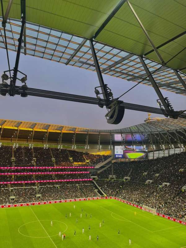 Tottenham Hotspur Stadium, bloc: 506, rangée: 25, place: 206