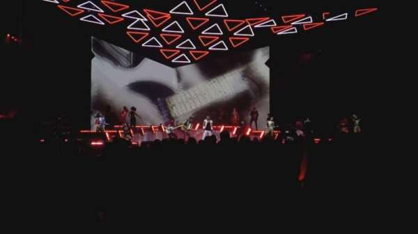Accor Arena, bloc: Orchestre X, rangée: 19, place: 15