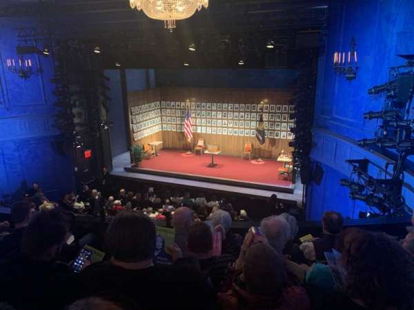 Hayes Theater, bloc: Mezzanine R, rangée: E, place: 2