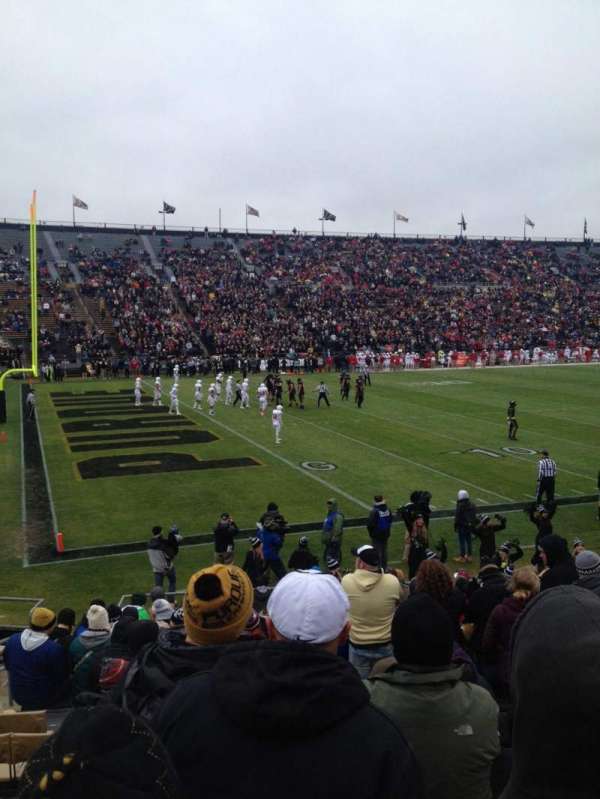 Ross-Ade Stadium, bloc: 120