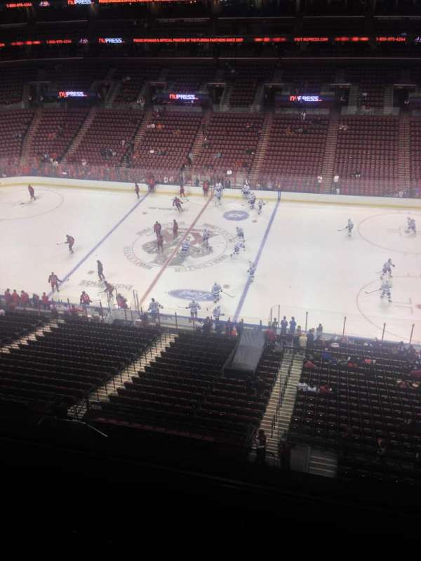 Amerant Bank Arena, bloc: 334, rangée: 2, place: 1