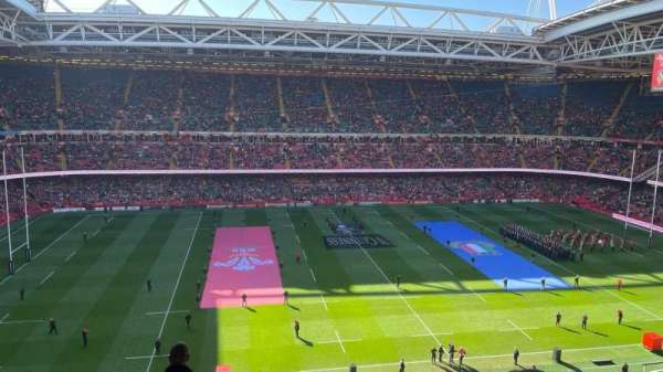 Principality Stadium, bloc: U10, rangée: 16, place: 3