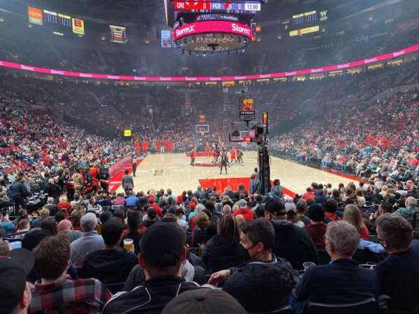 Moda Center, bloc: 118, rangée: A, place: 7