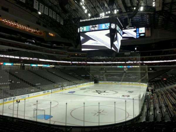 American Airlines Center, bloc: 123, rangée: S, place: 16