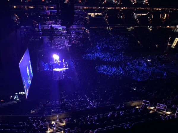 Capital One Arena, bloc: 432, rangée: A, place: 2