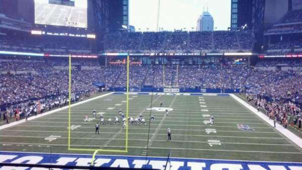 Lucas Oil Stadium, bloc: 225, rangée: 5, place: 21