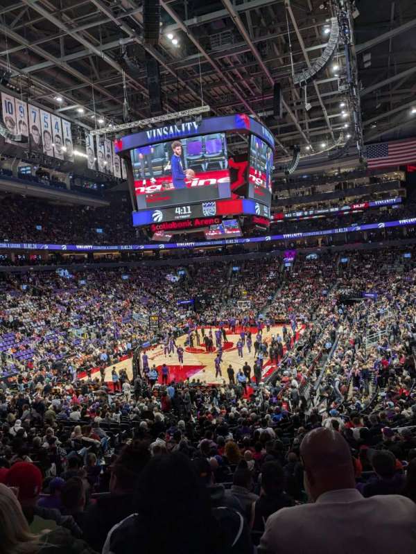 Scotiabank Arena, bloc: 101, rangée: 22