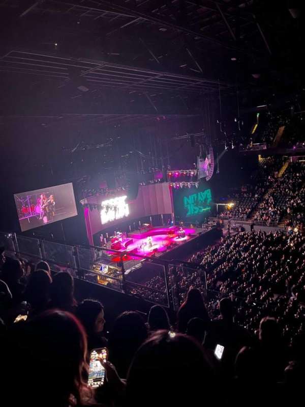 CFG Bank Arena, bloc: 218, rangée: E, place: 4