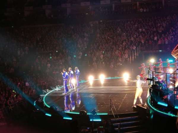The O2, London, bloc: 113, rangée: L, place: 412