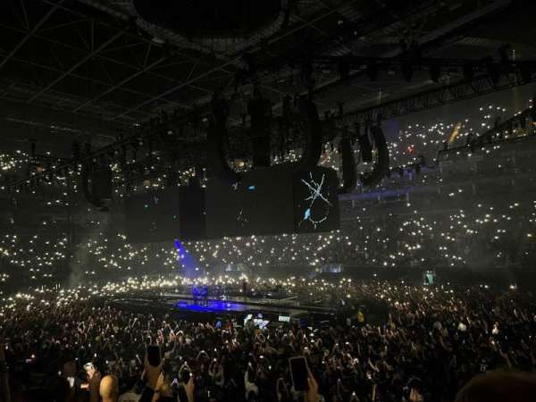 The O2, London, bloc: 113, rangée: R, place: 400