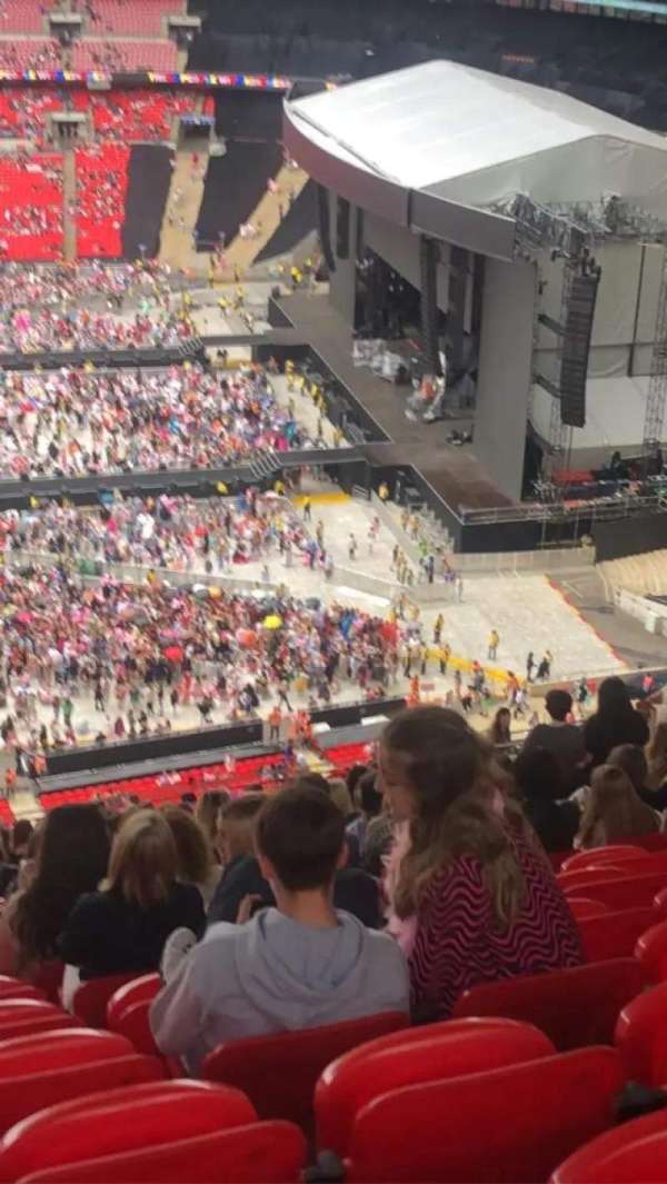 Wembley Stadium, bloc: 551, rangée: 28, place: 335