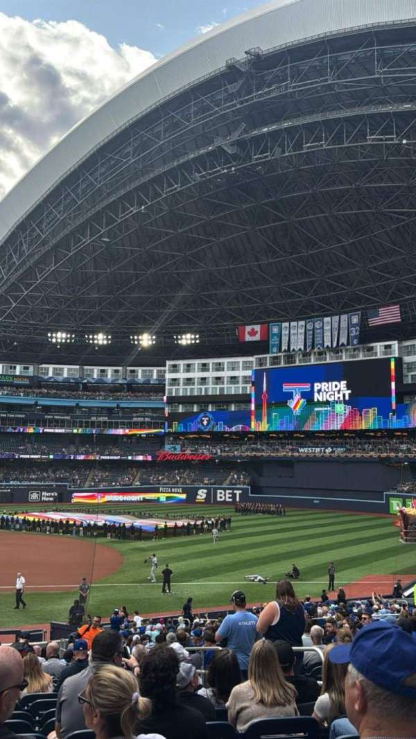 Rogers Centre, bloc: 116, rangée: 34, place: 6