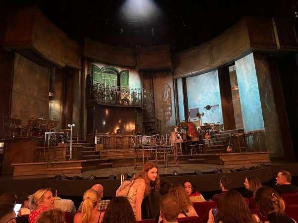 Walter Kerr Theatre, bloc: Orchestra C, rangée: H, place: 112