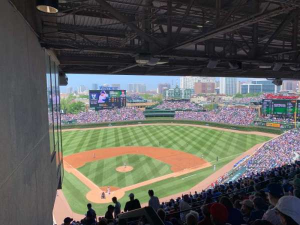 Wrigley Field, bloc: 419r, rangée: 8, place: 1-2
