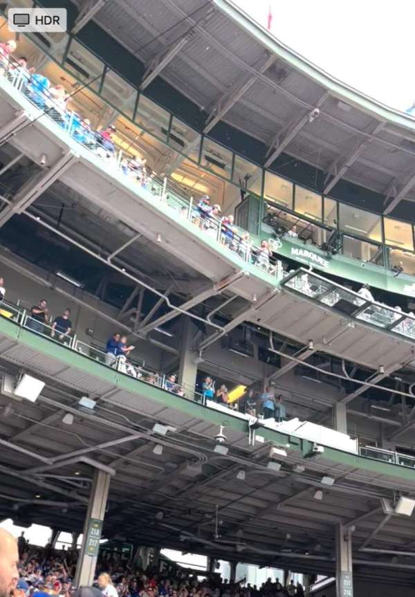 Wrigley Field, bloc: 120, rangée: 1, place: 4