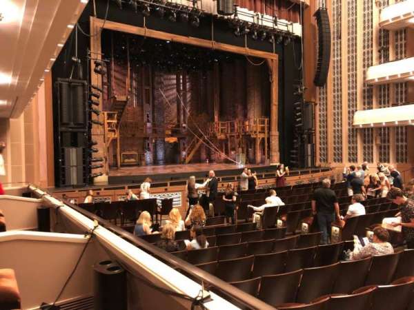 Reynolds Hall at The Smith Center, bloc: Parterre Box C, rangée: A, place: 3