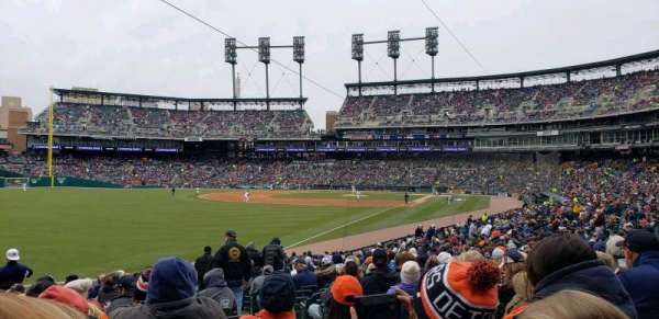 Comerica Park, bloc: 143, rangée: 29, place: 3