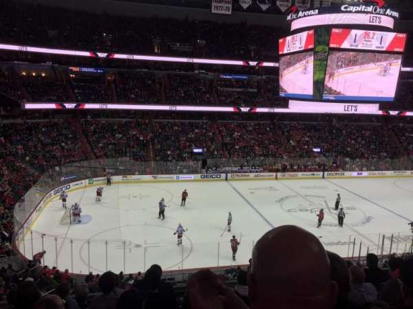 Capital One Arena, bloc: 213, rangée: G, place: 4