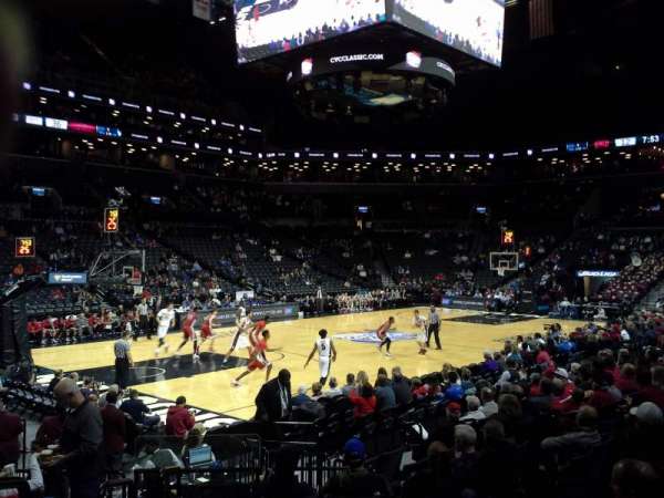 Barclays Center, bloc: 28, rangée: 10, place: 7