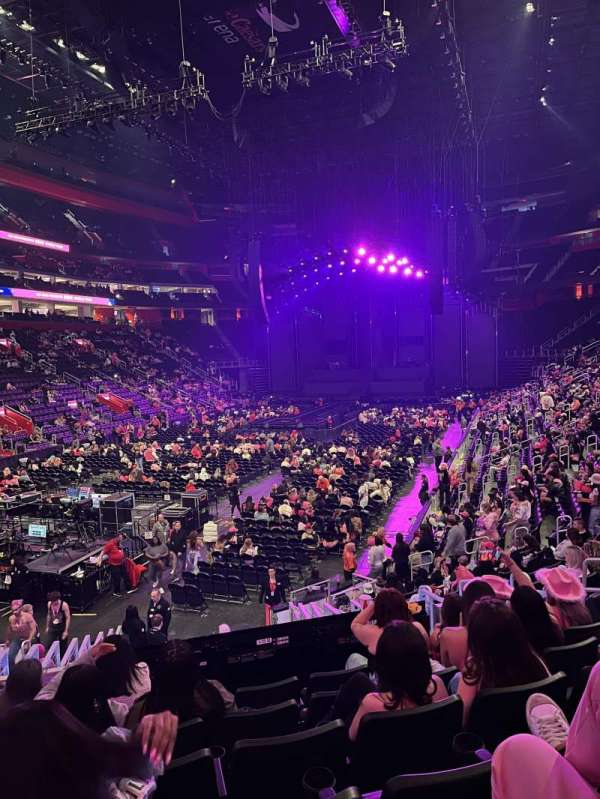 Little Caesars Arena, bloc: 114, rangée: 15, place: 9