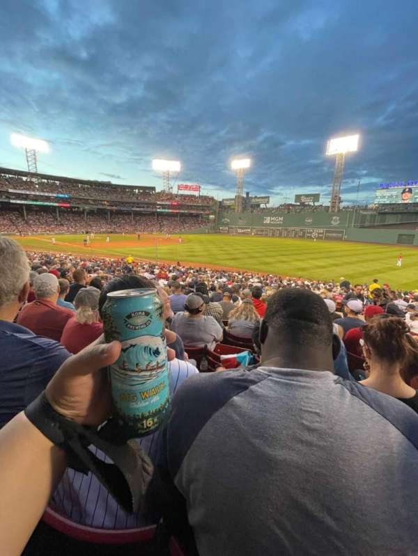 Fenway Park, bloc: Right Field Box 95, rangée: SS, place: 3