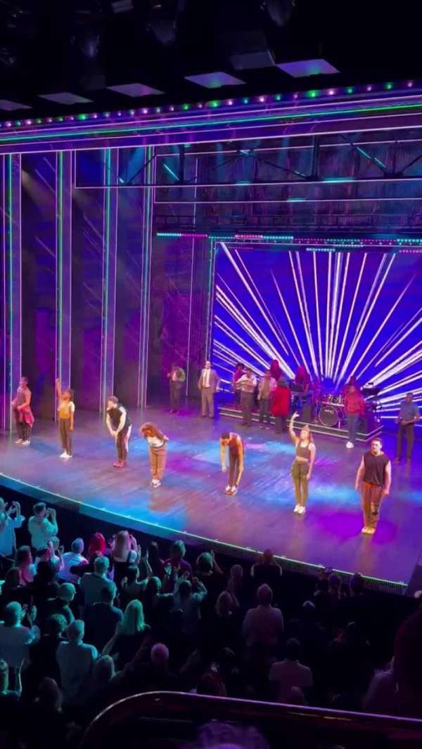Prince Edward Theatre, bloc: Dress Circle, rangée: LG4, place: 2