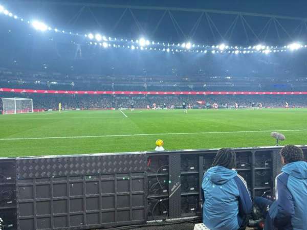 Emirates Stadium, bloc: 19, rangée: 1, place: 583