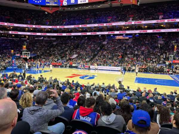 Xfinity Mobile Arena, bloc: 114, rangée: 11, place: 9
