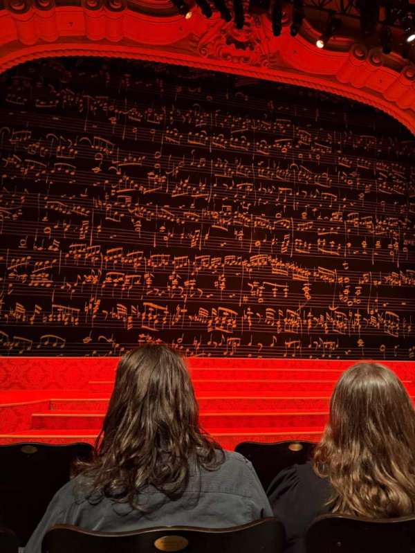 Pasadena Playhouse, bloc: Orchestra, rangée: C, place: 19