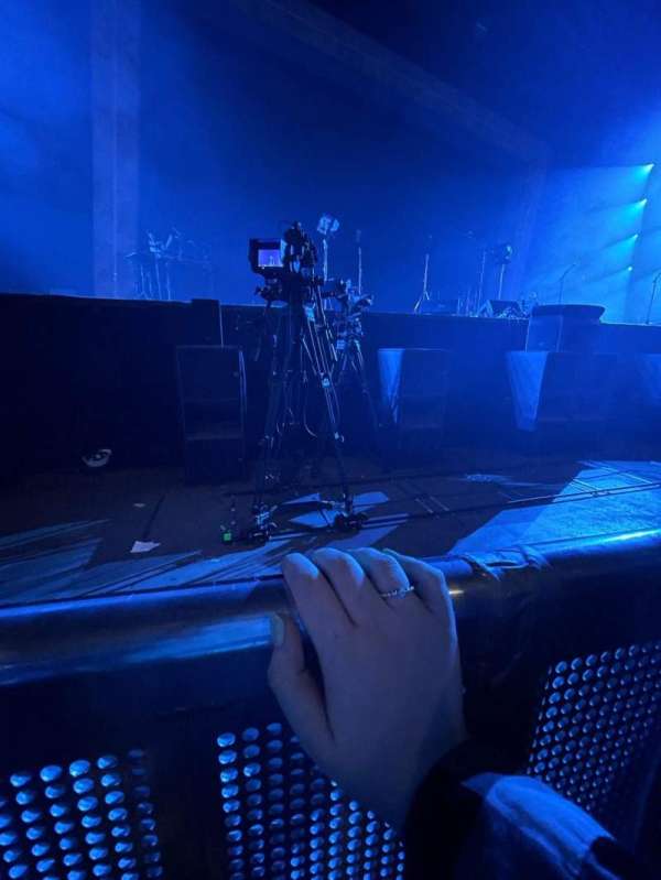 The O2, London, bloc: Floor, rangée: Barricade