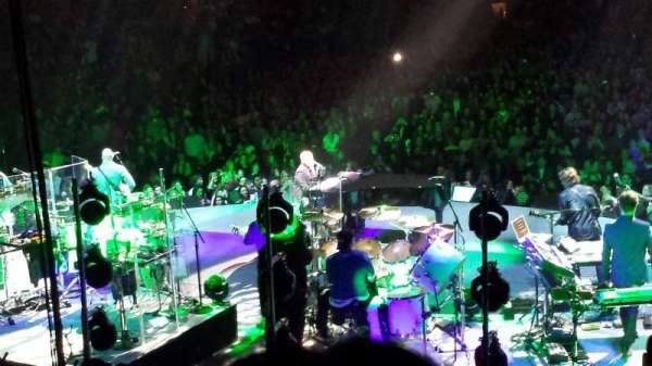 Madison Square Garden, bloc: 113, rangée: 12, place: 1