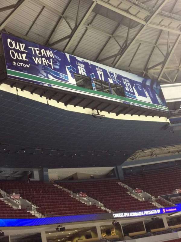 Rogers Arena, bloc: 108, rangée: 8, place: 7