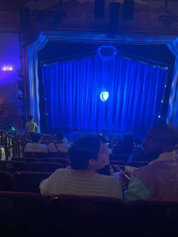 St. James Theatre, bloc: Mezzanine C, rangée: O, place: 113