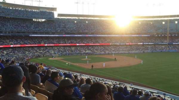 Dodger Stadium, bloc: 158LG, rangée: N, place: 16