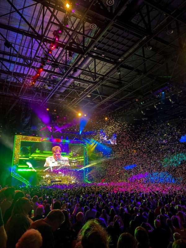 AO Arena, bloc: 105, rangée: D, place: 1