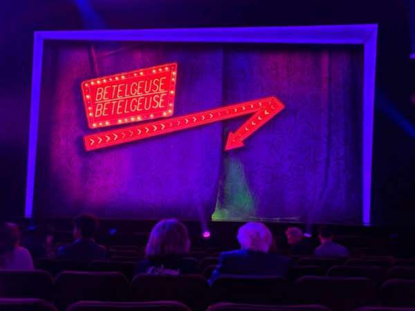 Winter Garden Theatre, bloc: Orchestra C, rangée: H, place: 105 & 106