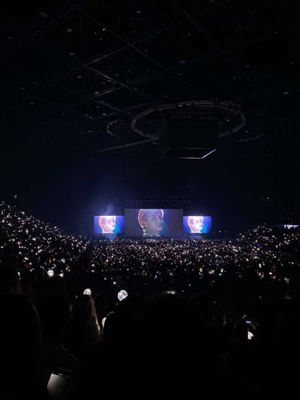 Accor Arena, bloc: Gradin T, rangée: 14, place: 18