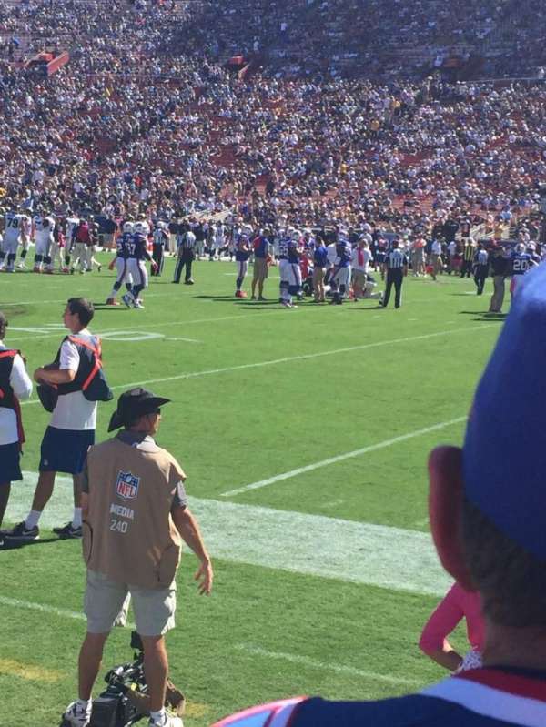 Los Angeles Memorial Coliseum, bloc: 119A, rangée: 2, place: 8