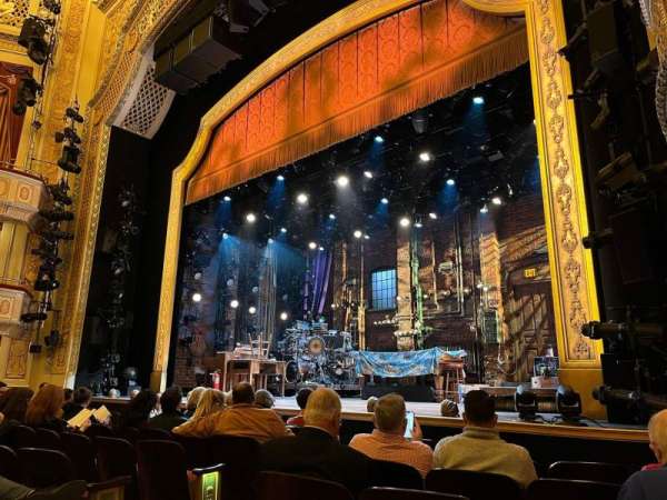 James Earl Jones Theatre, bloc: Orchestra R, rangée: E, place: 8