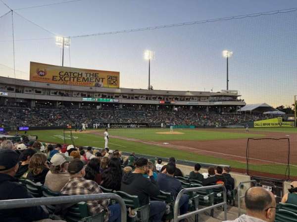 Sutter Health Park, bloc: 103, rangée: 6, place: 17