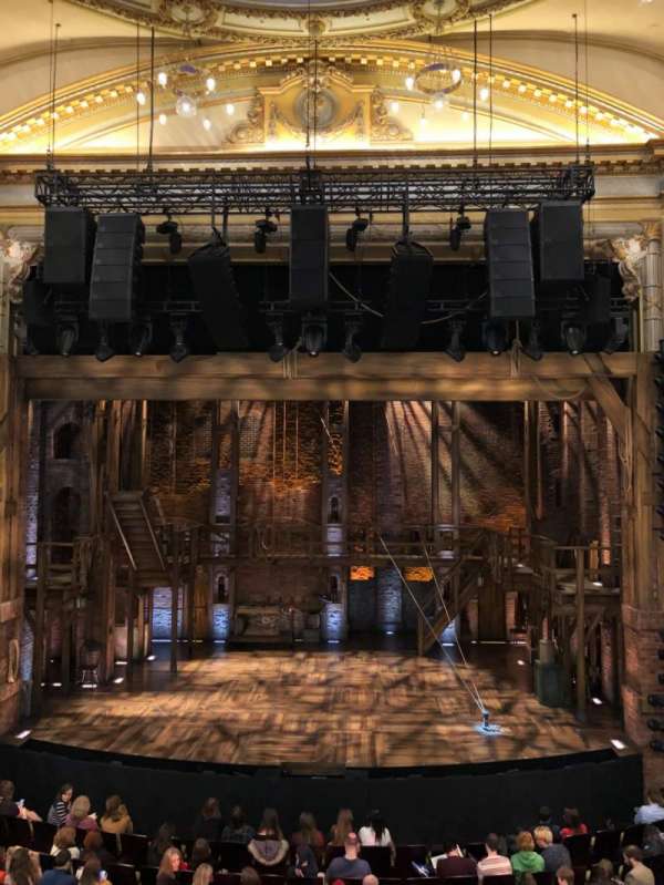 Victoria Palace Theatre, bloc: Royal Circle, rangée: D, place: 18