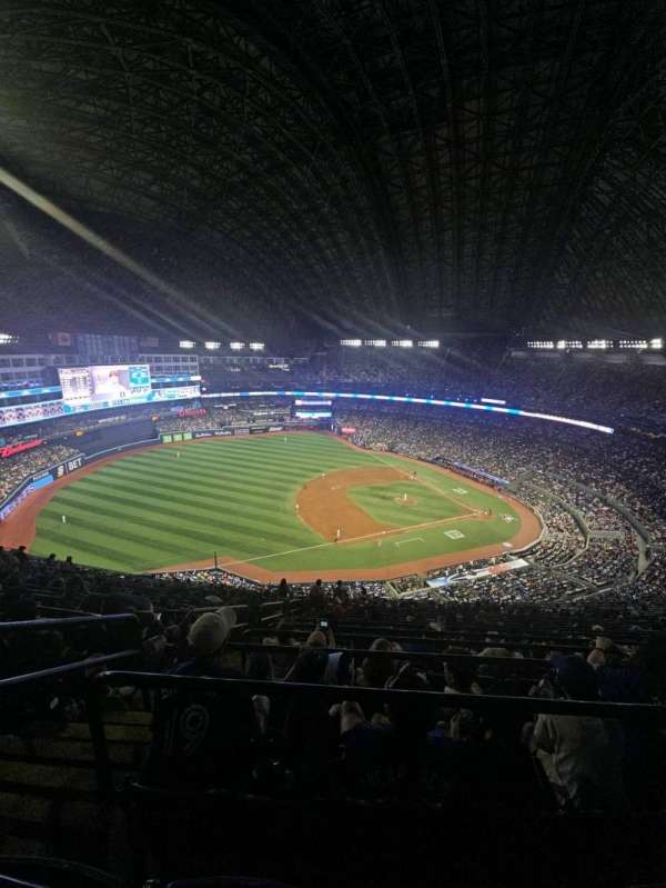 Rogers Centre, bloc: 533, rangée: 24, place: 14